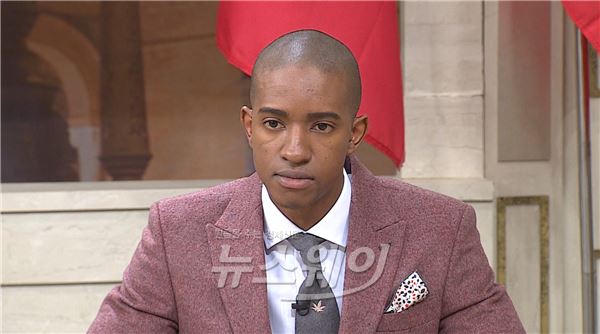 JTBC ‘비정상회담’ 남아공 대표 아킴이 남아공에 마법사가 산다고 깜짝 발언을 했다. 사진 = JTBC ‘비정상회담’