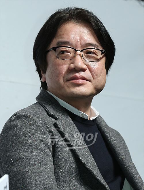 영화 ‘남과여’ 제작보고회-이윤기 감독, 배우 전도연 공유. 사진=이수길 기자 leo2004@newsway.co.kr