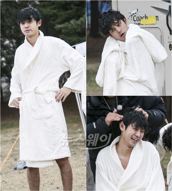 ‘1박 2일’ 정준영이 새하얀 샤워가운을 입고 섹시미가 폭발한 모습이 공개됐다/ 사진= KVS '1박2일' 공식 페이스북