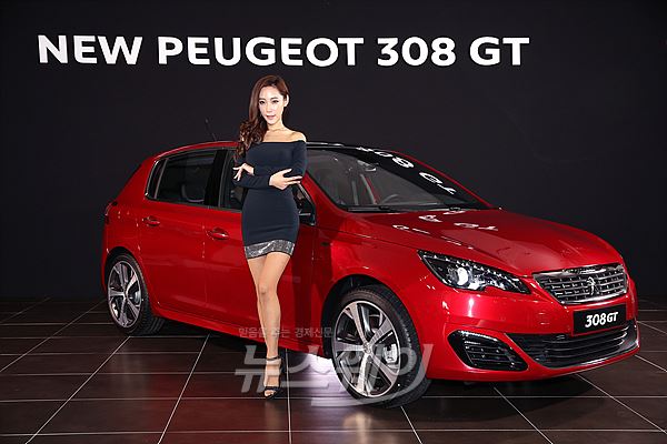 푸조 308 GT. 사진=최신혜 기자 shchoi@newsway.co.kr