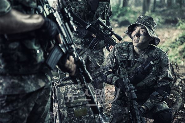 밀크남 박유환이 영화 '무수단'에서 최정예 특임단 군인으로 변신, 여심 공략에 나섰다/ 사진제공= 영화' 무수단' 스틸
