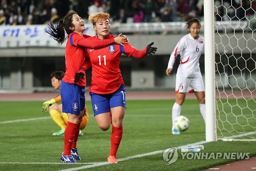 여자 축구 대표팀이 북한과의 올림픽 2016 리우올림픽 아시아지역 최종예선 1차전에서 1-1로 비기며 승점 1점을 획득했다. 사진=연합뉴스 제공