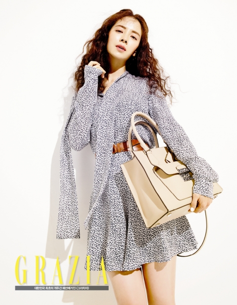 송지효, 뽀글머리 잘 어울네··· 로맨틱걸 변신