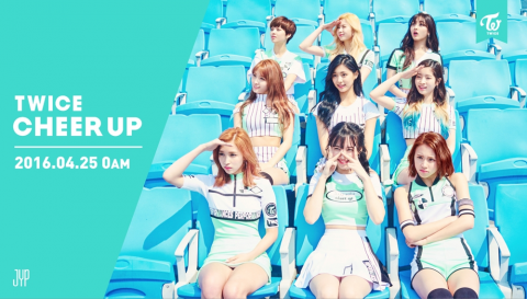 치열한 25일 가요계···트와이스 올킬, 러블리즈·세븐틴 맹추격