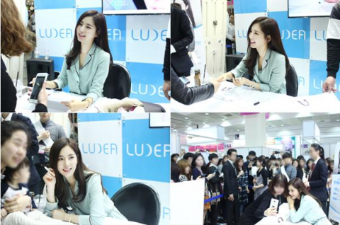 한채아, 봄빛 같은 화사한 미소 가득 팬사인회 현장 공개