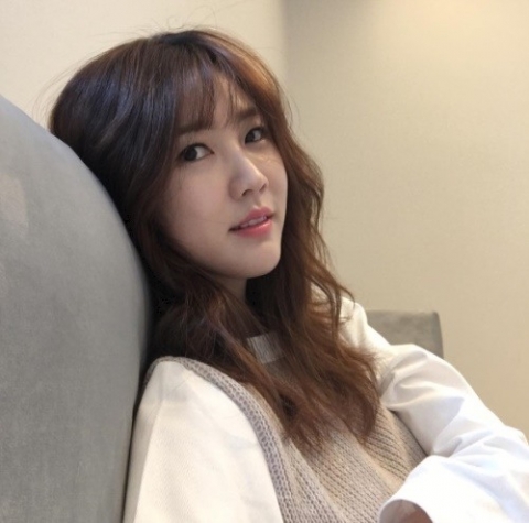 이수경 측 “연하 회사원과 3개월째 연애 중”