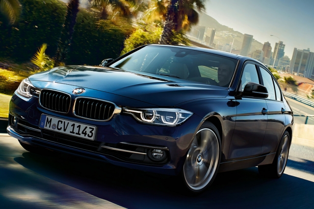 BMW 3시리즈 M 스포츠 에디션은 6세대 320i와 328i 가솔린 모델에 새로운 M 스포츠 패키지와 함께 다양한 고급 옵션을 추가해 상품성을 더욱 향상시켰다. 사진=BMW 코리아 제공