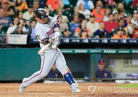 박병호, 멀티히트로 6경기 연속 안타···첫 도루까지 성공