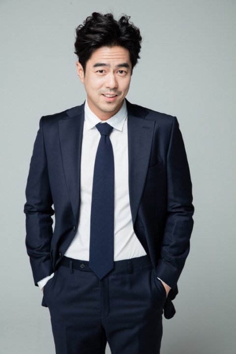 ‘굿와이프’ 전석호, 오는 21일 회사원과 웨딩마치