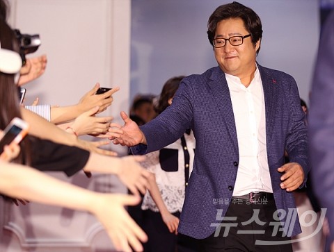 곽도원 소속사 대표 글에 박훈 변호사 “시건방진 말” 비난