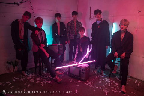 확 달라진 몬스타엑스, 몽환미 폭발 ‘더 클랜’ 화보 공개