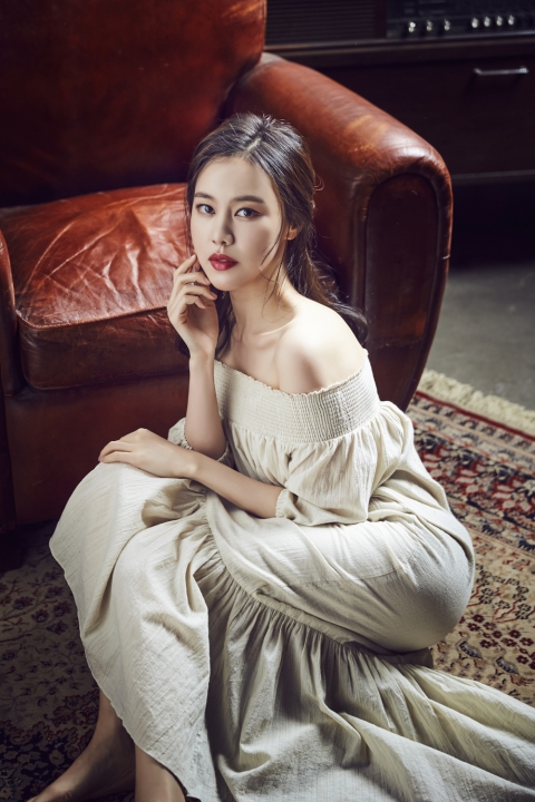 신예 김예원, 뮤지컬 '잭더리퍼' 캐스팅··· 엄기준·류정한과 호흡
