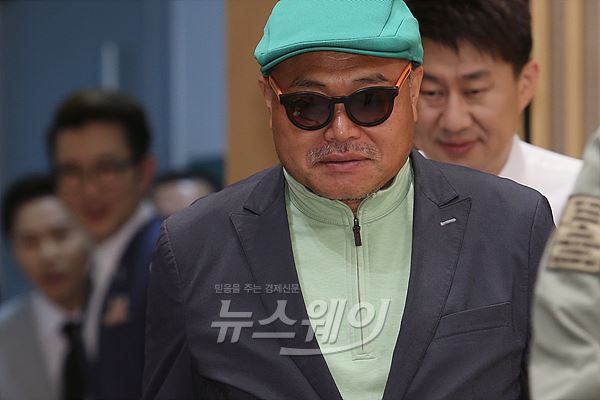 ‘김흥국 성폭행’ 무고 혐의 피소된 30대女 무혐의 결론