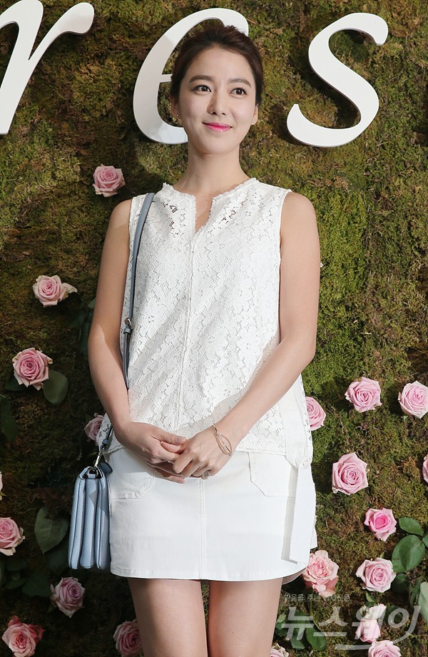 배우 이소연, 결혼 3년 만에 파경···“성격차이로 협의 이혼” / 사진=이수길 기자 leo2004@newsway.co.kr