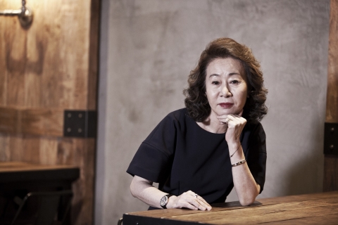  윤여정 “노배우 인생 끝자락서 만난 ‘계춘할망’”