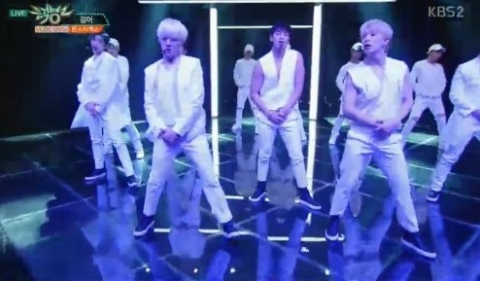 ‘뮤직뱅크’ 몬스타엑스, ‘걸어’로 화려한 컴백
