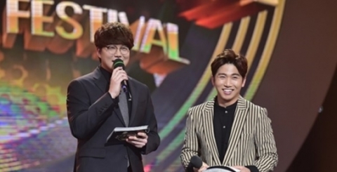 성시경 “‘듀엣가요제’와 ‘신의 목소리’ 차이점?···비슷하지 않아 완전히 달라”