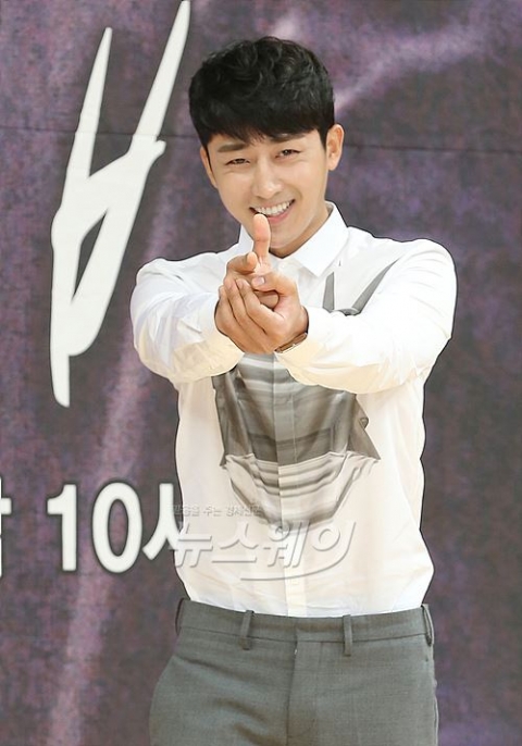 YG 측 “손호준 영입 사실무근”