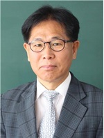 대구보건학교 육심용 교사, 제5회 대한민국 스승상 대상 수상 기사의 사진