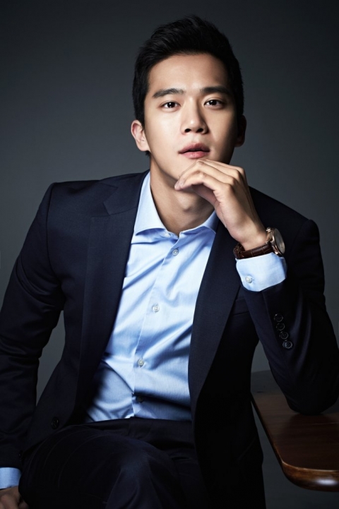 하석진표 ‘1%의 어떤 것’···강동원 그림자 넘어설까