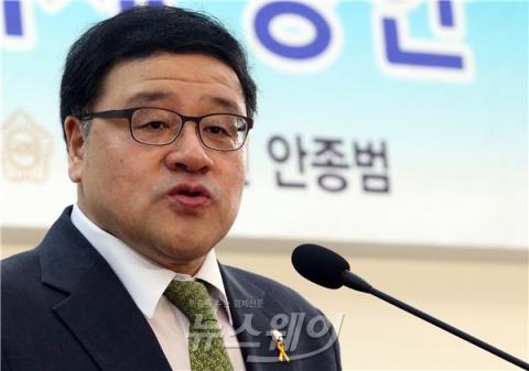 구조조정 부실 책임져야 할 ‘朴의 경제교사들’