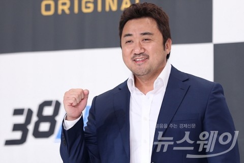 마동석, 마블영화 ‘더 이터널스’ 출연?···소속사 “확정 NO, 답변 기다리는 중”