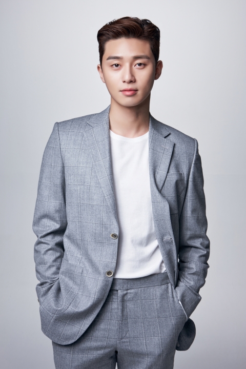 박서준, ‘반 고흐 인사이드’ 제주 투어 전시 홍보대사로 위촉