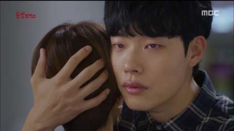 ‘운빨로맨스’ 류준열, 황정음 보고싶고 신경쓰이고