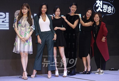 ‘언니들의 슬램덩크’ 언니쓰, 거침없는 행보···‘뮤직뱅크’ 출연+음원 수익금 기부+뮤비 촬영