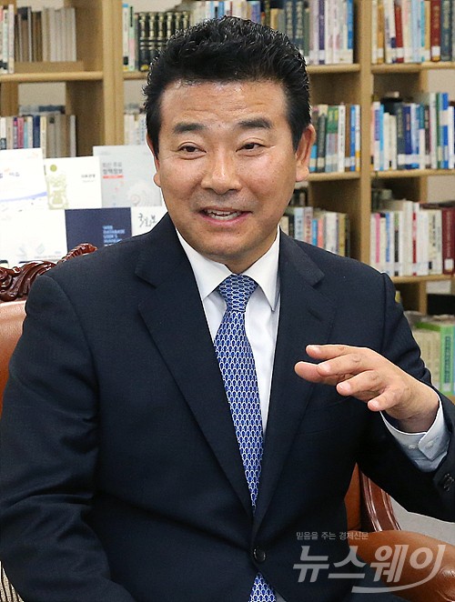 박정 더불어민주당 의원. 사진=이수길 기자 leo2004@