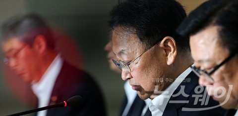 어정쩡한 경기부양···회복 기대감 낮다
