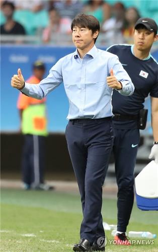 신태용 감독 “수비 강화해 멕시코전서 좋은 결과낼 것”
