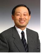 신임 무역위 위원장에 신희택 서울대 교수 위촉