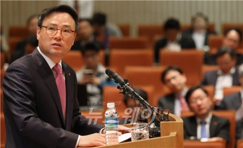 장동현 SK텔레콤 사장, ‘개방형 플랫폼’ 전략 가속화