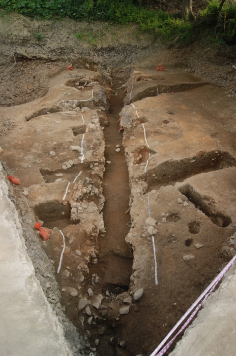 &quot;고원에서 빚어낸 천년 푸른빛, 진안청자&quot;