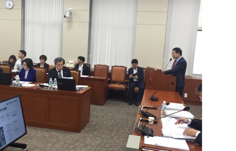 정헌율 익산시장, 국회 환경노동위원회 참석 &quot;폐석산 심각성 설명&quot;