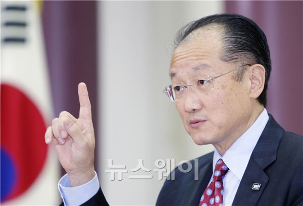 지난 2013년 방한한 김용 세계은행 총재 사진=뉴스웨이 DB