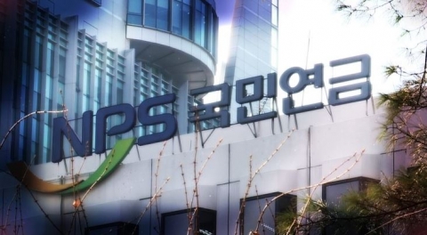 낙하산만 내려꽂더니···최순실 의혹·논란의 중심에 서