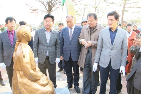 나주에 ‘평화의 소녀상’ 건립됐다