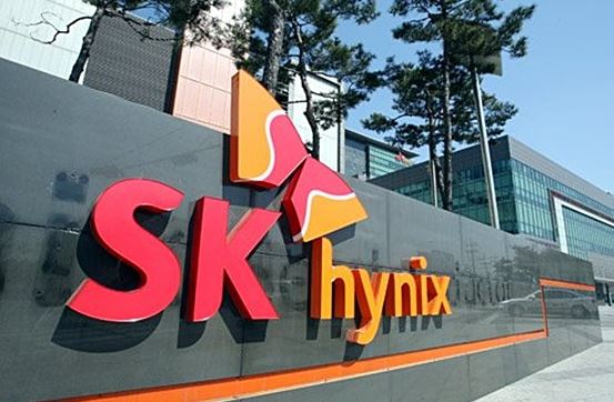 SK하이닉스, 영업이익률 애플 뛰어 넘어···사상최대 실적 달성(종합) 기사의 사진