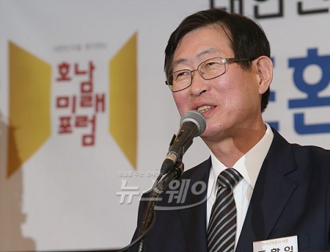발빠른 조환익, 동북아 신재생에너지 프로젝트 가동