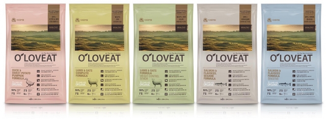사조동아원이 유기농 펫푸드 ‘오러브잇(O’LOVEAT)’ 5종을 새롭게 선보인다. 사진=사조동아원 제공