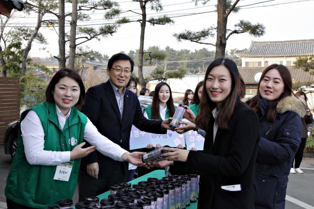 이석구 스타벅스커피 코리아 대표가 새해 첫 현장경영의 일환으로 경주를 찾았다. 사진=스타벅스커피 코리아 제공