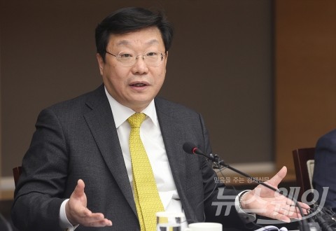 주형환 “에너지신사업 수출 50% 증가할 것”