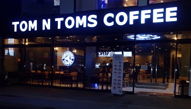 탐앤탐스 필리핀 보라카이 ‘디몰(D-mall)점’ 사진=탐앤탐스 제공