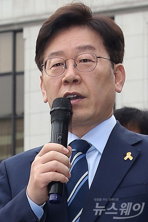 이재명 “文, 탄핵 기각 승복 사실 아닐 것···기각되면 헌재에 맞설 것”