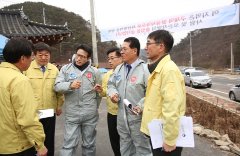 바른정당 지도부, 정읍 구제역 현장 긴급 방문