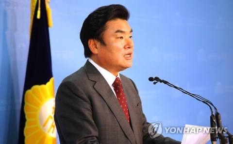 원유철 “나라가 두 동강 나고 있다···정치적 대타협 제안”