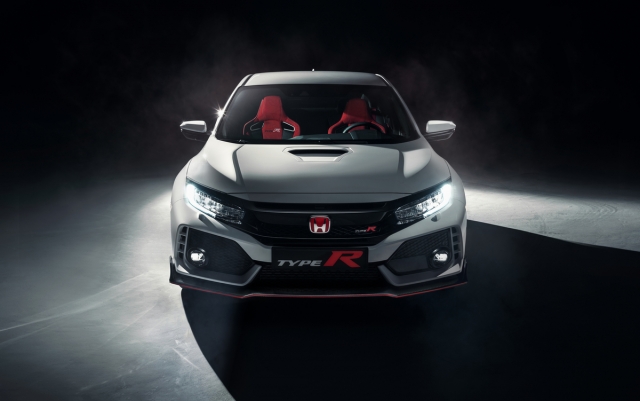 세계 최초로 공개되는 혼다 신형 시빅 타입 R(All New Civic Type R) 의 양산형 모델은 기존 시빅 해치백 모델을 기반으로 개발됐다. 사진=혼다 제공