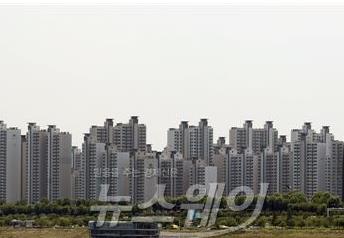 政, 주택시장 과열에 핀셋 규제 나섰다